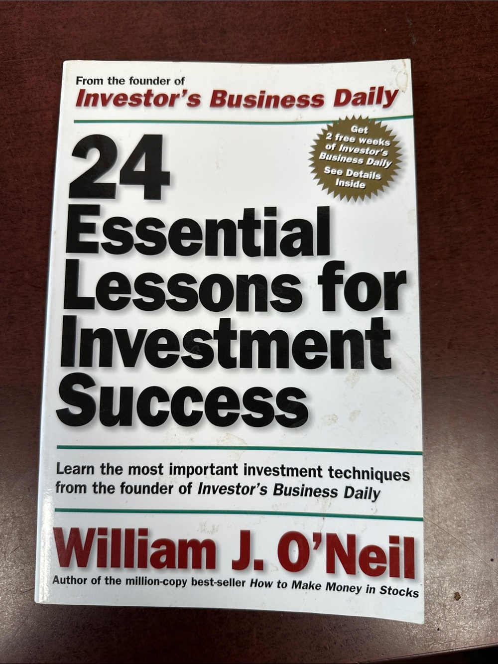 William J. O'Neil 24 Essential Lessons for Investment Success - White Cover